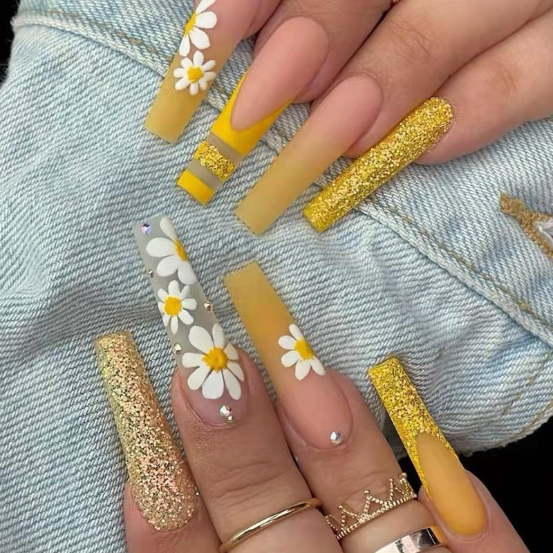24Pcs Daisy Press on Nails Matte Glue on Acrylic Nails Long Ballerina Nail Art Tips Shiny Rhinestone Design Nails for Women and Girls